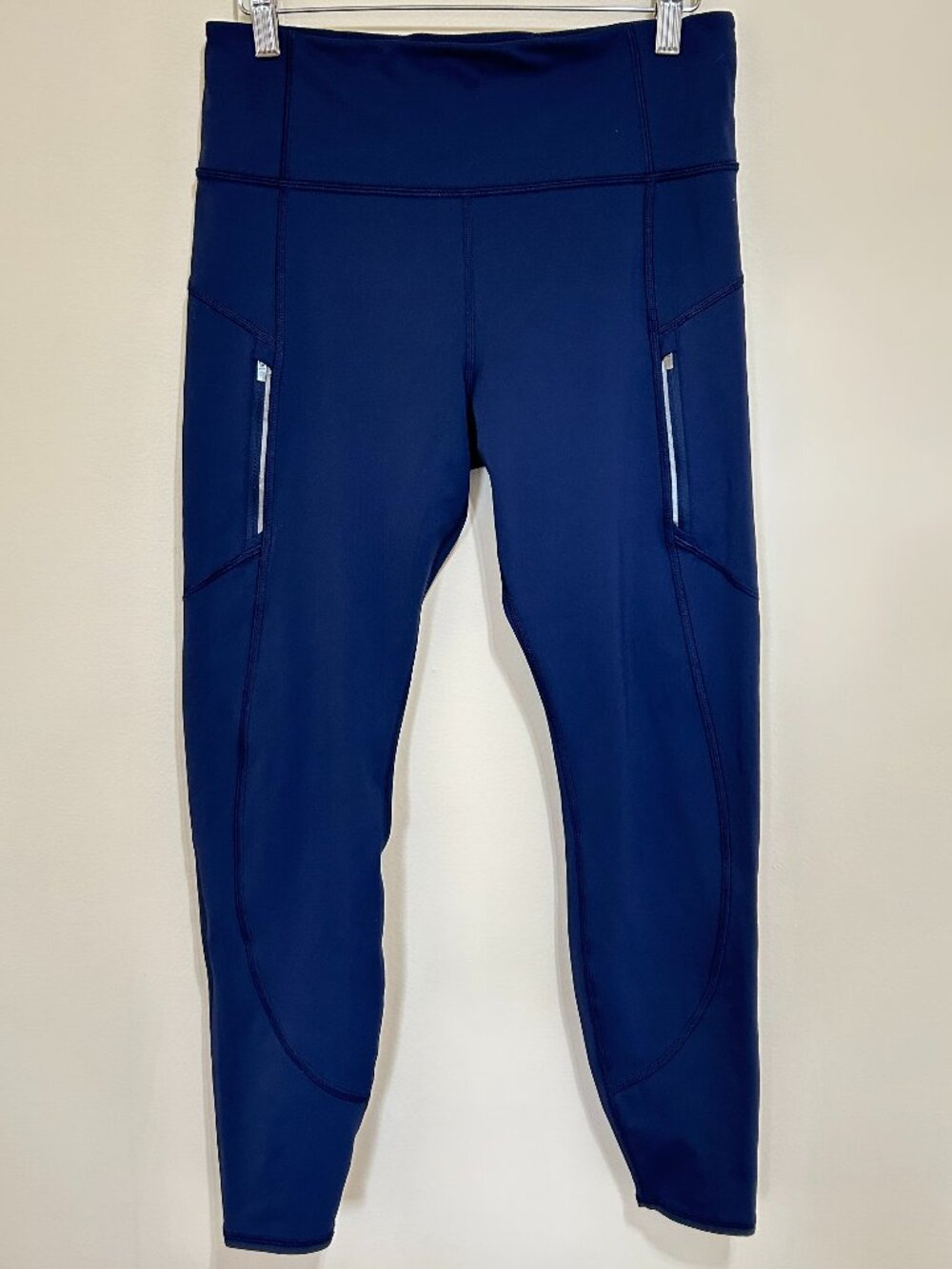 Athleta Rainier Tight Dark Blue Size M